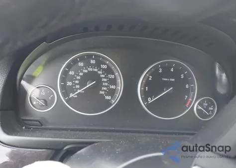 2015 BMW 528I xDrive z USA, uszkodzony, nr VIN WBA5A7C54FD627544